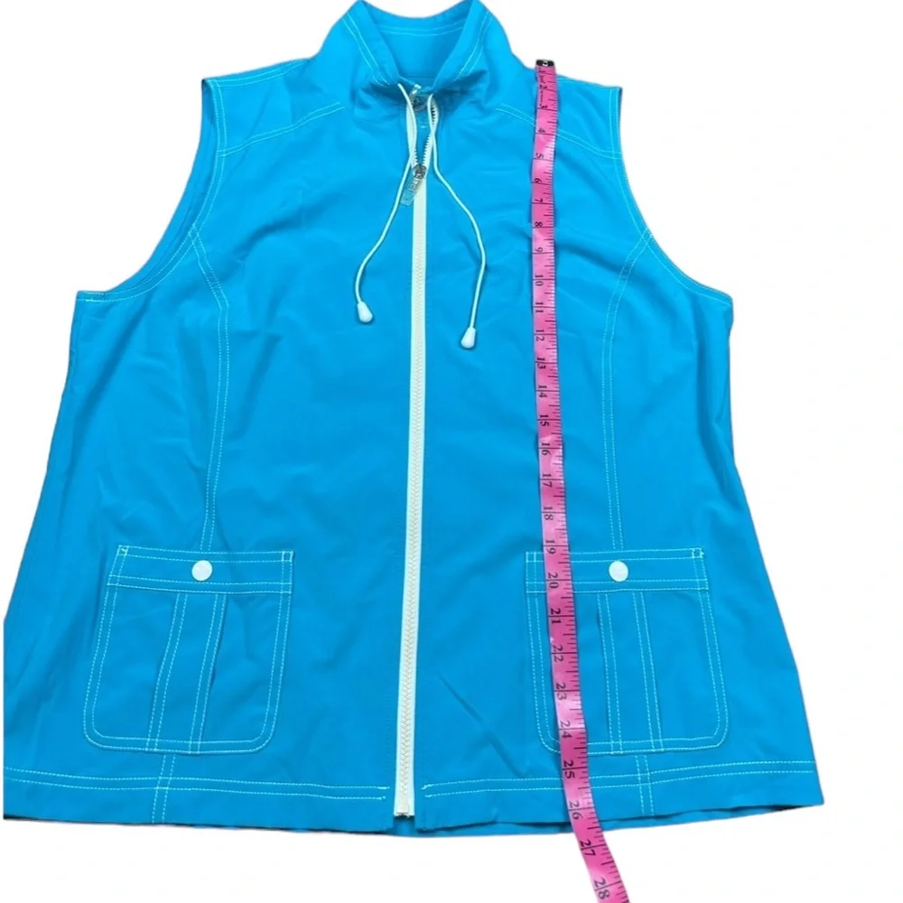 CHICOS ZENERGY: Teal Blue Athletic Vest & Capri Pant Set -Size 2/3 Large/XL
